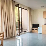 Aparthotel Moreto Seaside 3*
