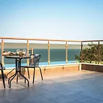Aparthotel Moreto Seaside 3*