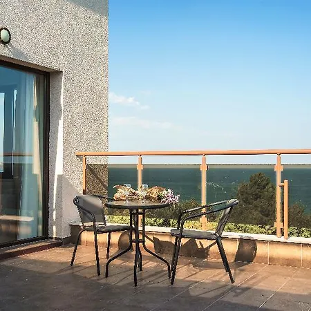 Moreto Seaside ابزور