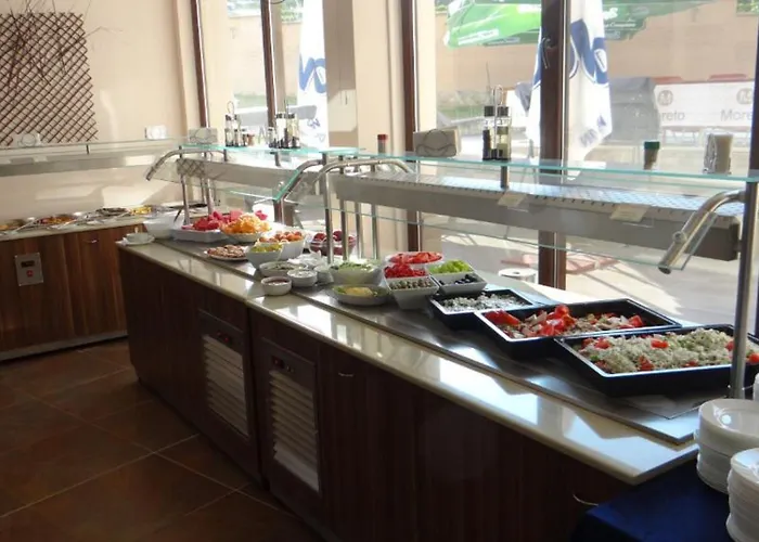 Moreto Seaside Aparthotel