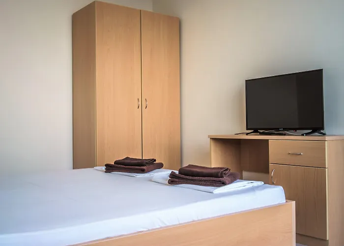 Moreto Seaside Aparthotel 3*